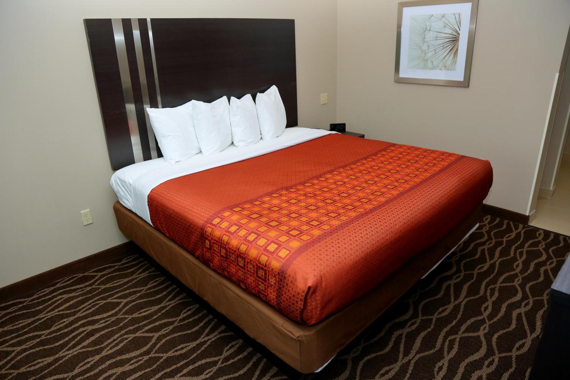 Americas Best Value Inn & Suites-Prairieville Экстерьер фото