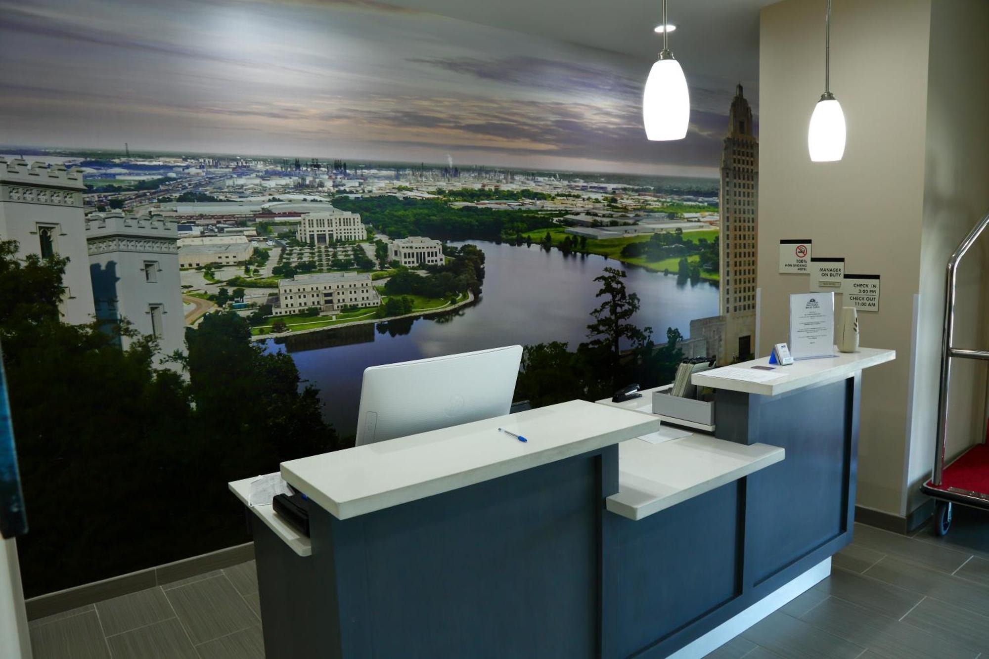 Americas Best Value Inn & Suites-Prairieville Экстерьер фото
